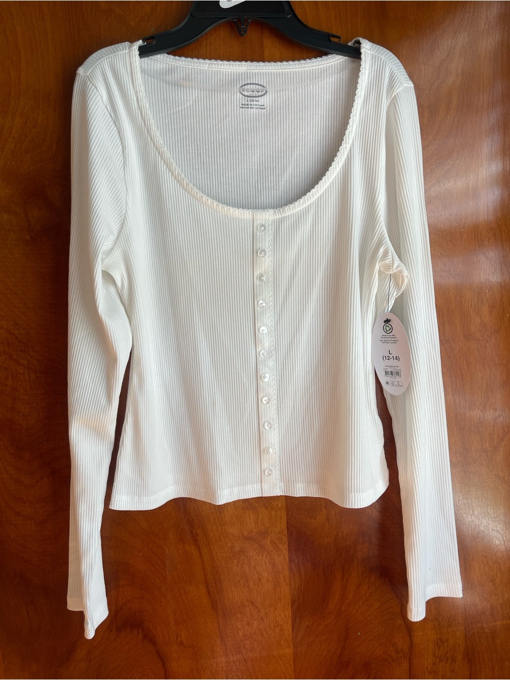 NWT Ribbed Scoop-Neck Button-Front Long Sleeve Top - Cream L
